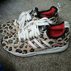 Adidas Leopard Tech Super 2.0